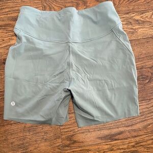 Lululemon Wunder Under Train High Rise Short - Size 14